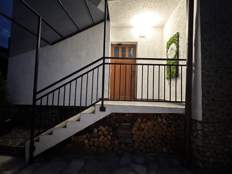 entrance-monte-vista